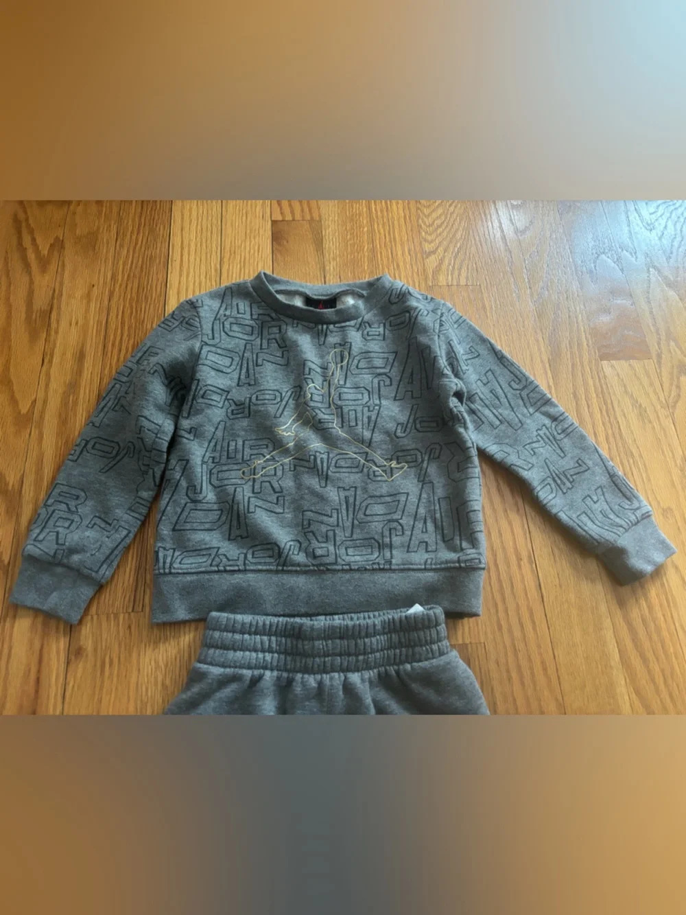 Nike Air Jordan Take Flight Gray Sweatpants & Sweatshirt Set, 2T - Picture 2 of 8
